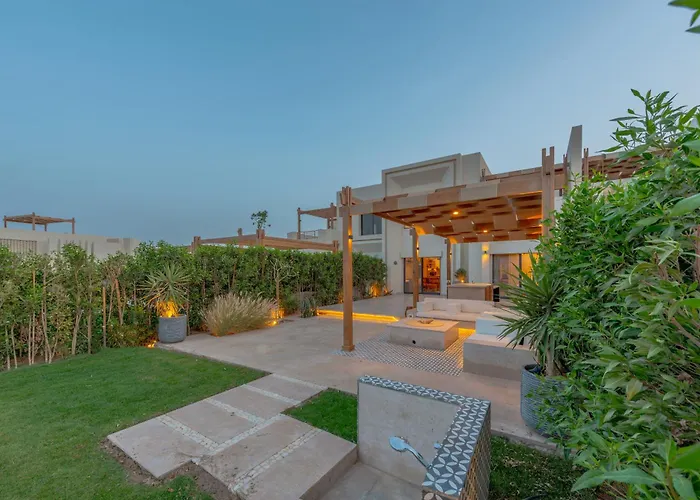 Charming Jungle Chalet Hurghada